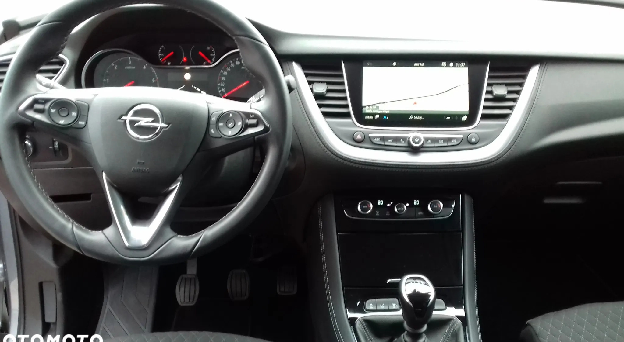 Opel Grandland X cena 65990 przebieg: 188000, rok produkcji 2020 z Wałbrzych małe 379
